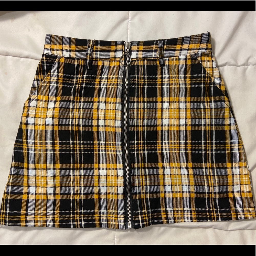 Forever 21 Plaid skirt